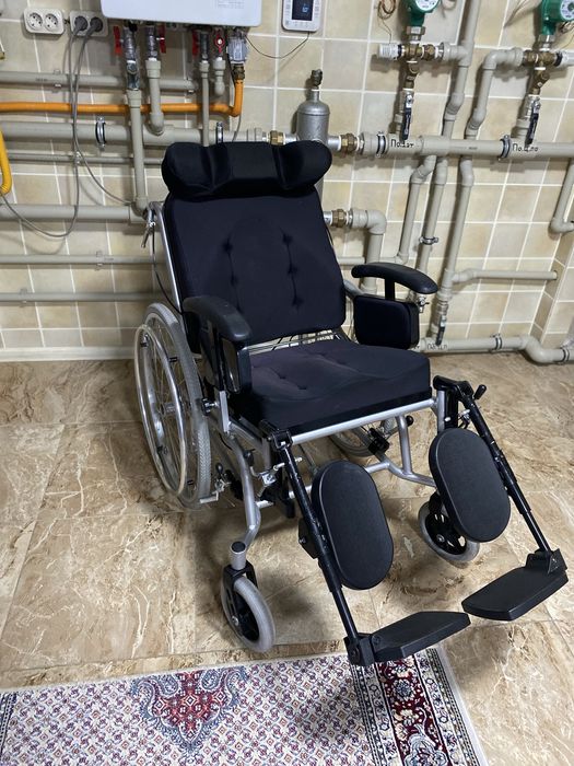 Инвалидное кресло