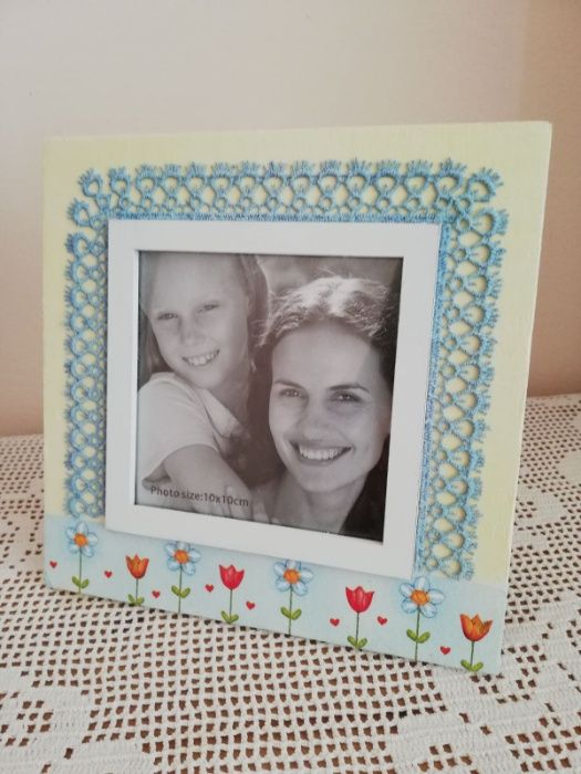 Бебешки рамки за снимка ДЪРВЕНИ, със стъкло, РЪЧНА декорация