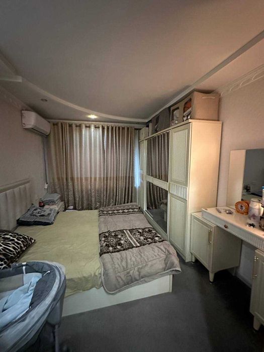 M1081 ПРОДАЕТСЯ 2/1/5 Квартира Ор.р: Ибн Сино 1