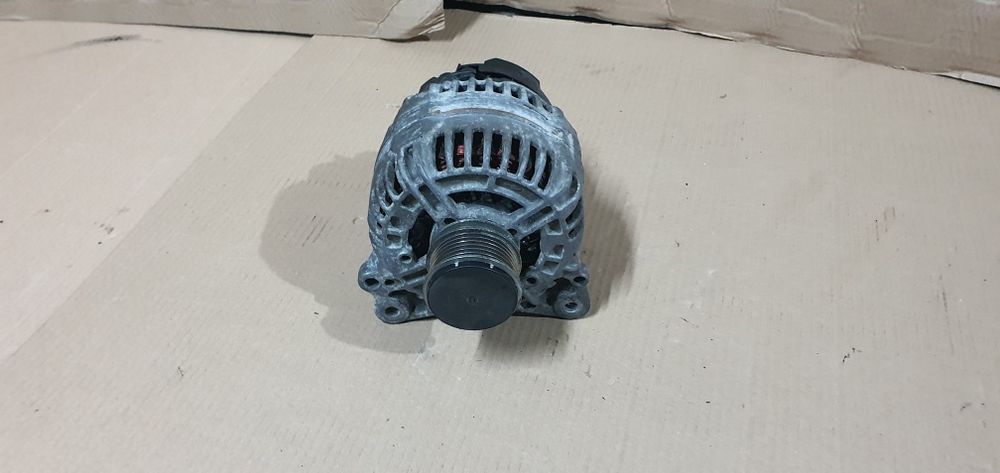 Alternator 1.9 2.0 tdi golf 5 audi a4 a6 a3 passat b6 touran skoda