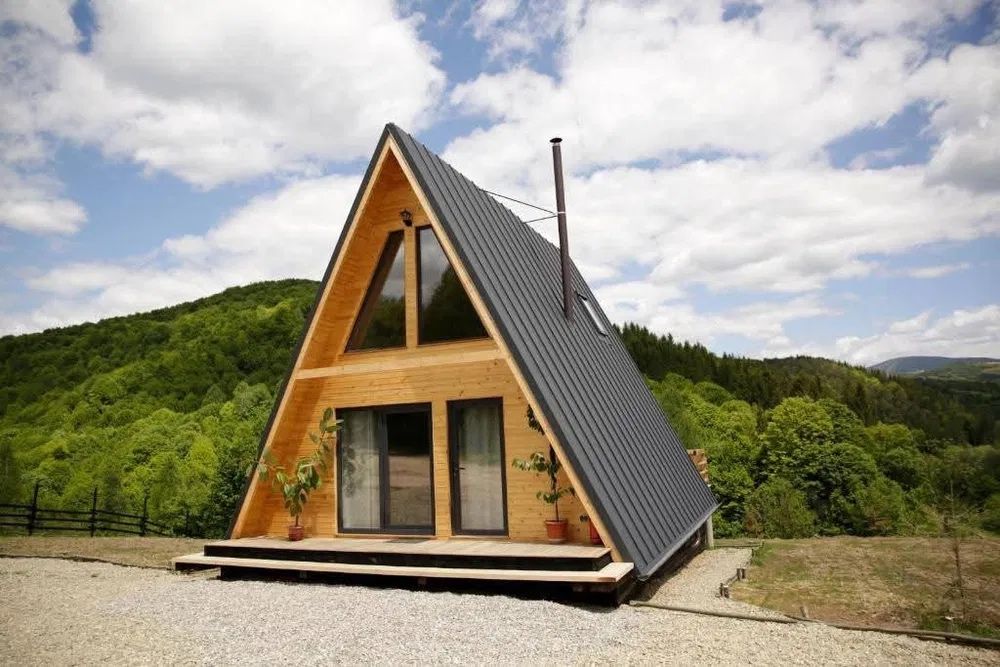 Cabane A-frame din lemn executie complecta garantie 20 de ani foisoare