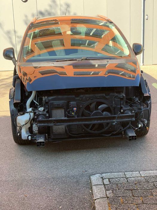 Peugeot 5008 1.6i Турбо за части