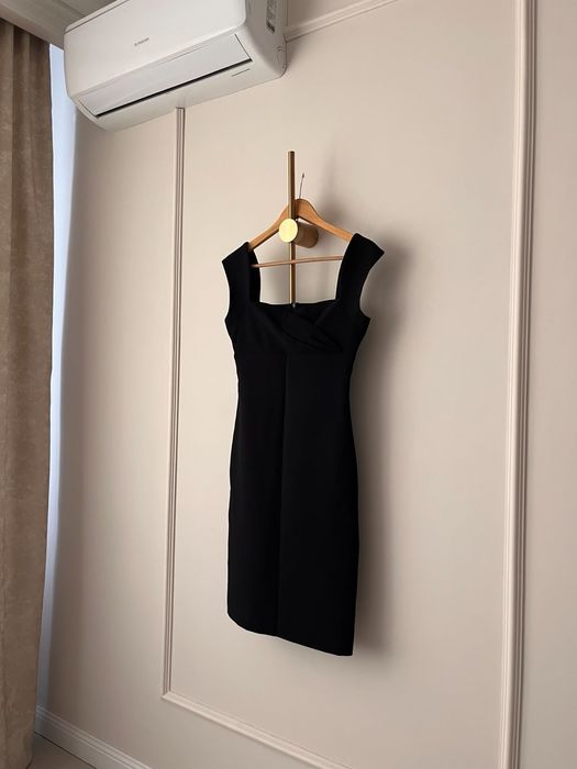 Платье Pierre Cardin