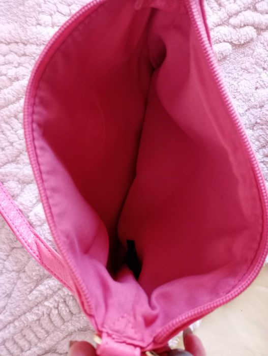 Малка дамска чантичка