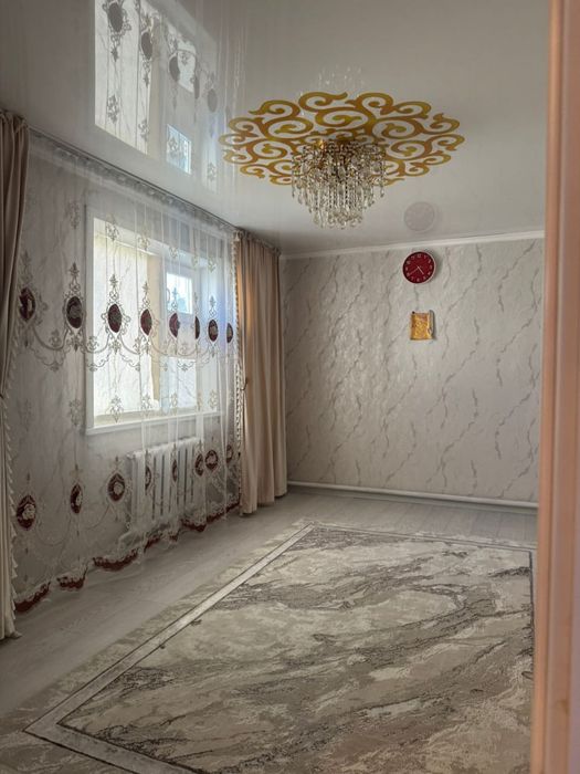 Дом на земле ,есть торг.