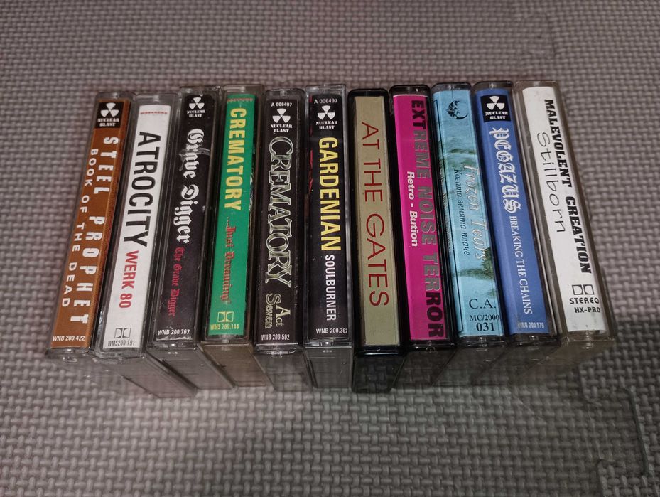 Аудио касети с метъл по 14 лева