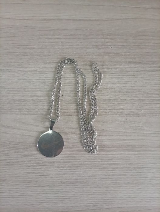 продам цепочку Nike