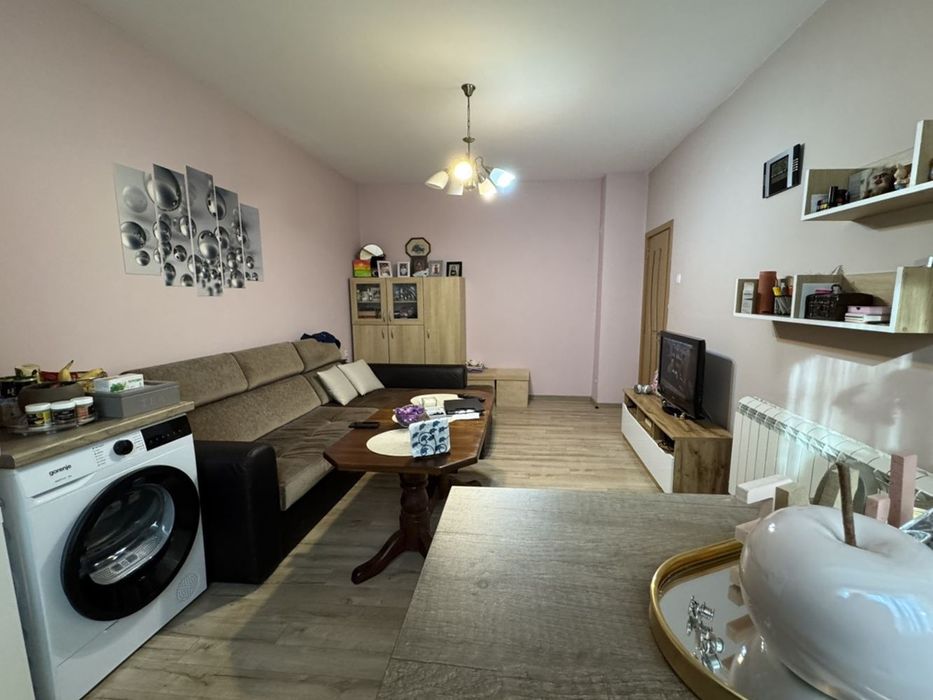 Тристаен апартамент в ж.к. Дружба 1! Имот с отлична локация!