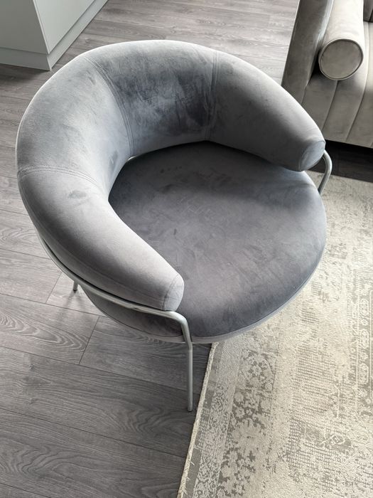 Нова холна гарнитура