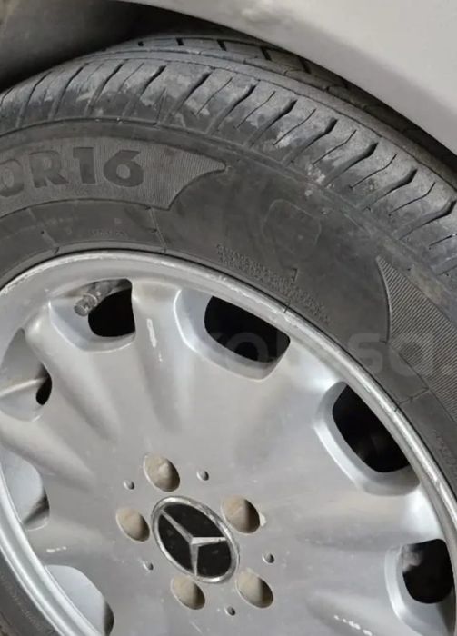 Продам запчасти на Мерседес