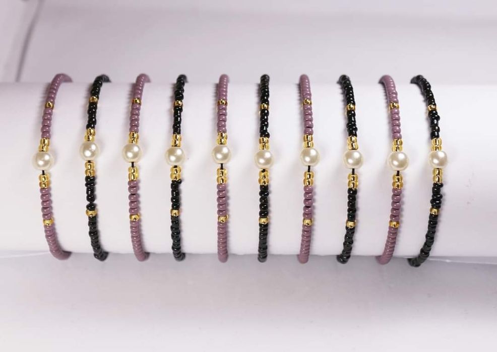 Ръчно изработена гривна,Нежна гривна