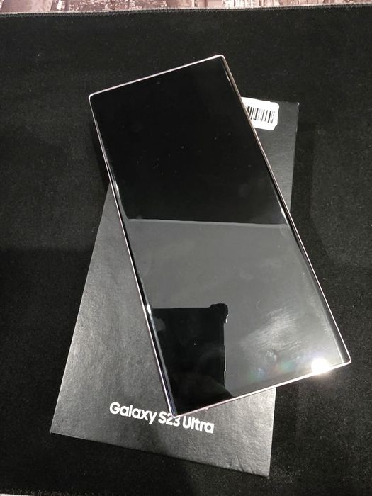 Vând Samsung S23 Ultra Lavandă