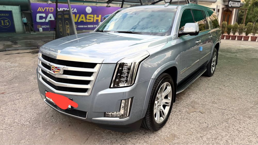 Cadillac Escalade / 2017