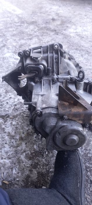 Коробка мкпп 2114.продам.ваз