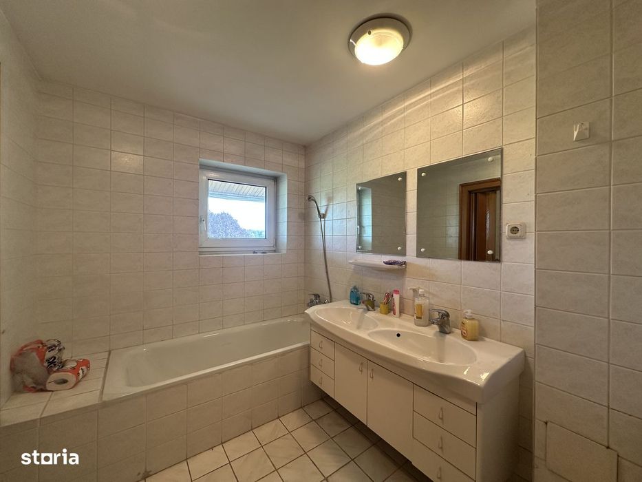 Agentia imobiliara VIGAFON vinde casa 5 camere Pietrosani
