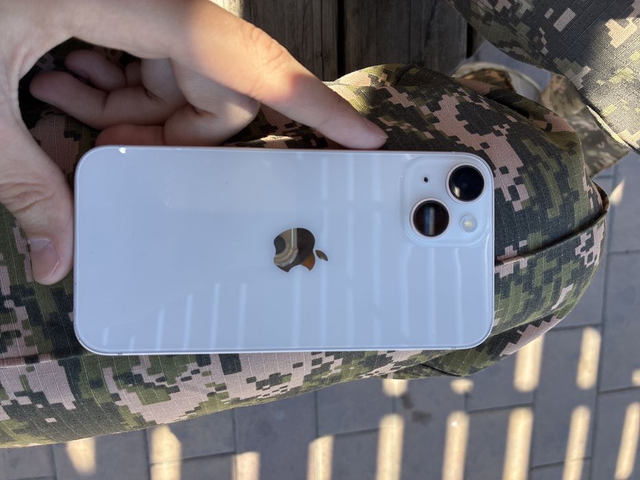 iPhone 14 заблокированный