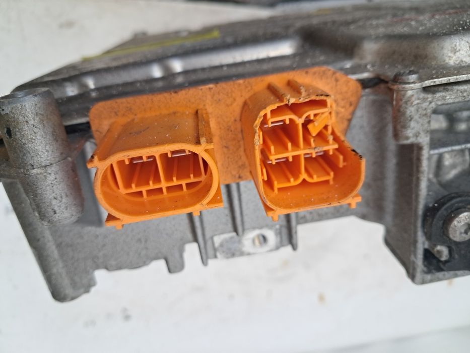 VW ID3 контролер  зарядно