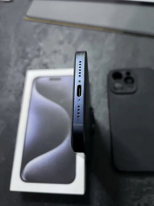 iPhone 15 Pro Max 512 GB