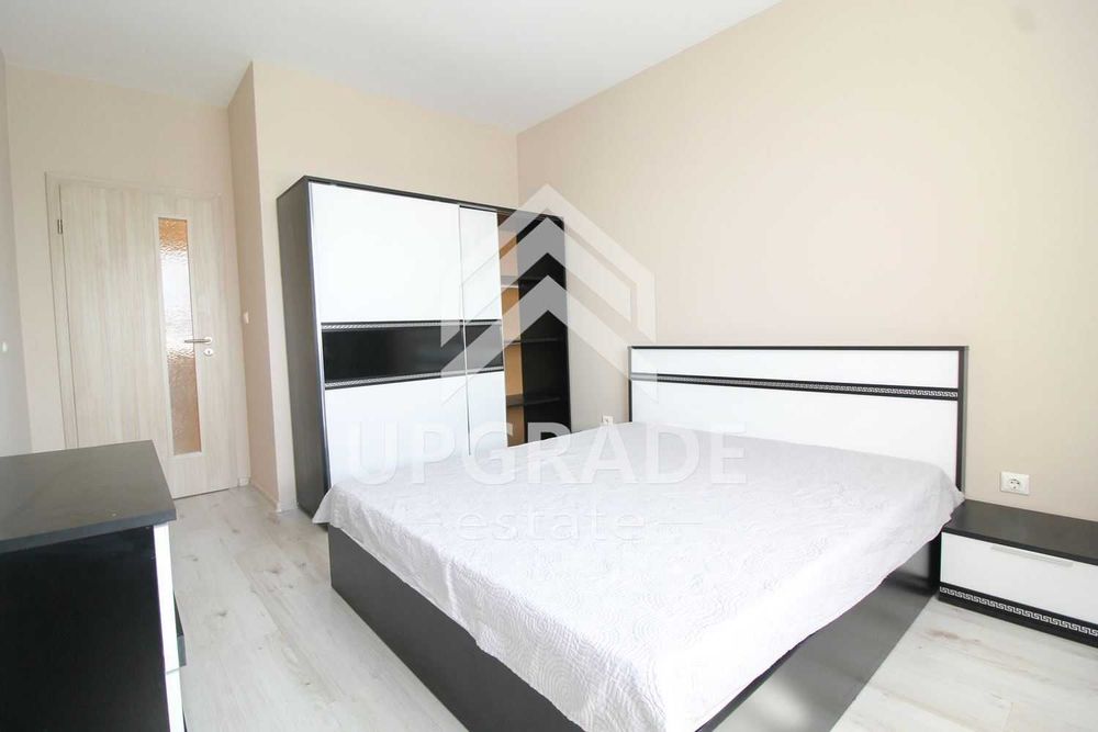 Продава се Тристаен апартамент в Пловдив, Христо Смирненски - 89 кв.м за 968 €/кв.м - Снимка #2