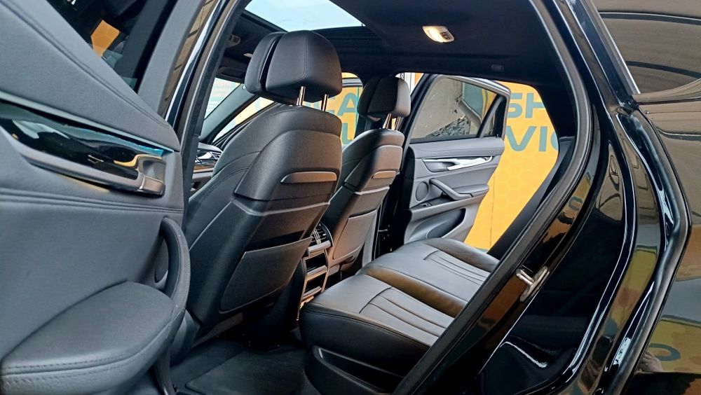 BMW X6 M  3.0 260.cp.