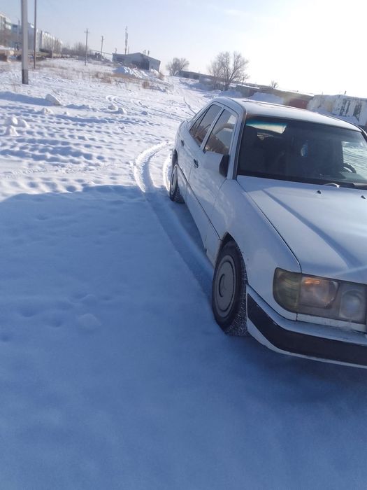 Продам Мерседес 124