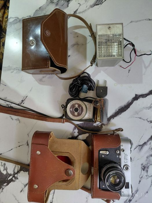 Фотоаппарат ФЕД 3 с фотовспышкой
