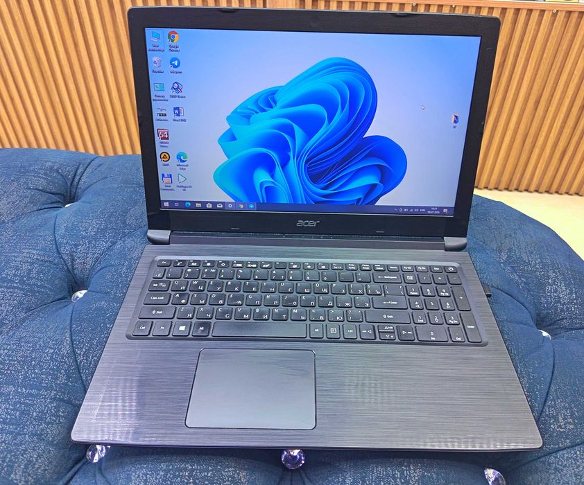 Acer core i3 7 th Gen Videokartali
