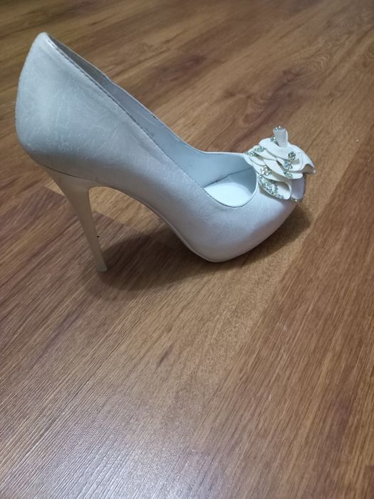 Срочно 40р продам недорого