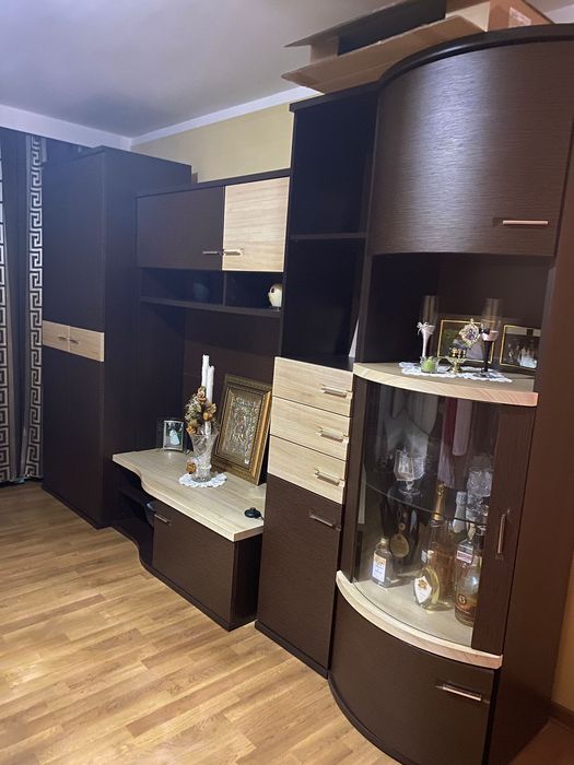 apartament cu 3 camere de vânzare