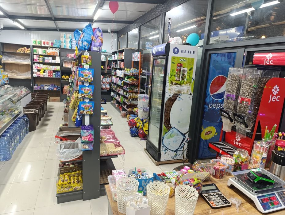 Tayyor yurib turgan oziq o'vqat biznes sotiladi