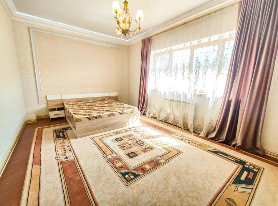 Продам спальный гарнитур