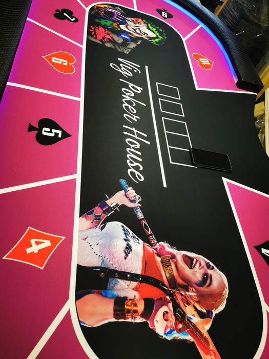 Mese de poker personalizate