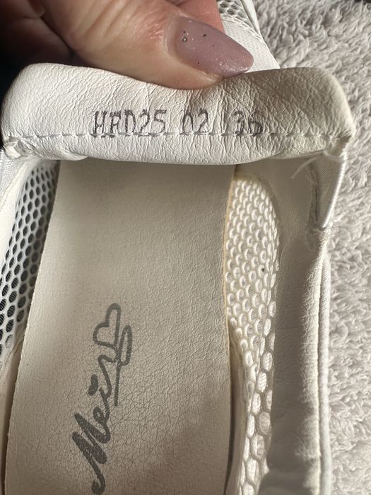 Дамски обувки с мрежа  36