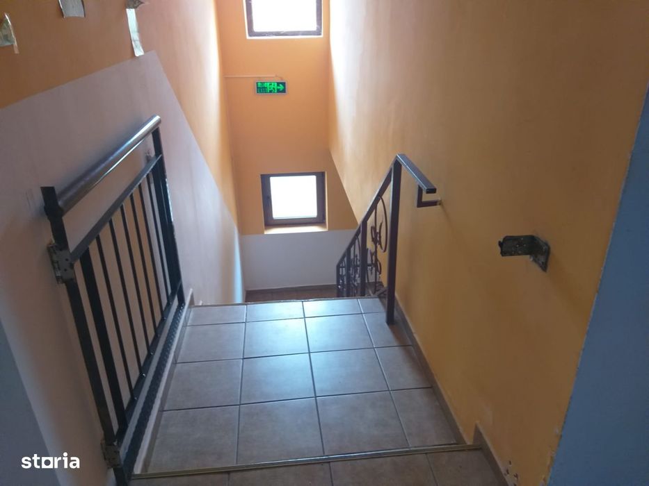 Spațiu comercial de închiriat, 700 mp- Targoviste- zona Sagricom