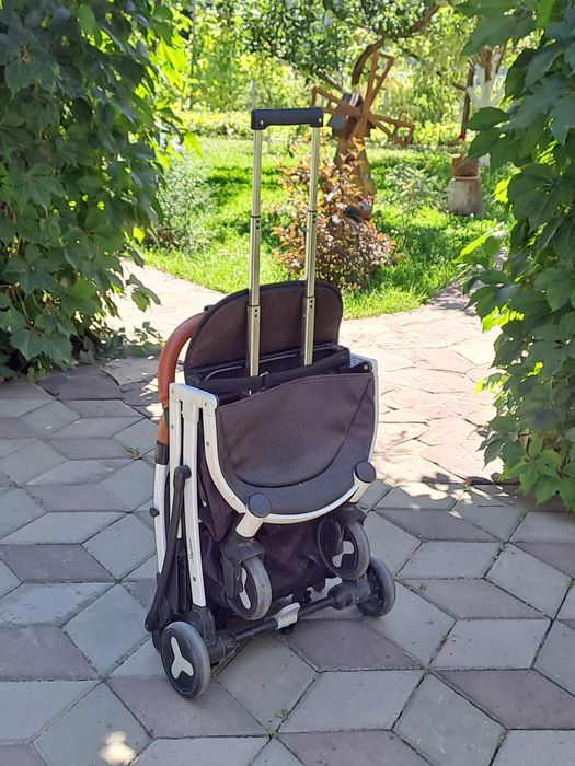 Продам детскую коляску