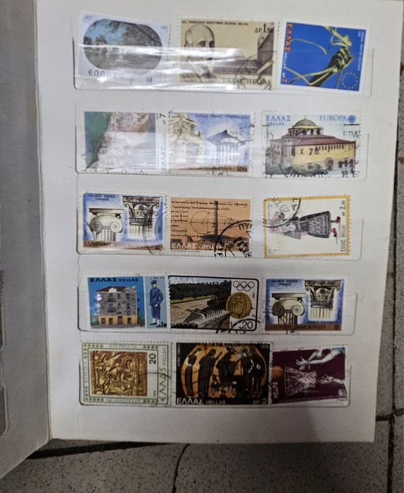 Класьор с марки 120лв