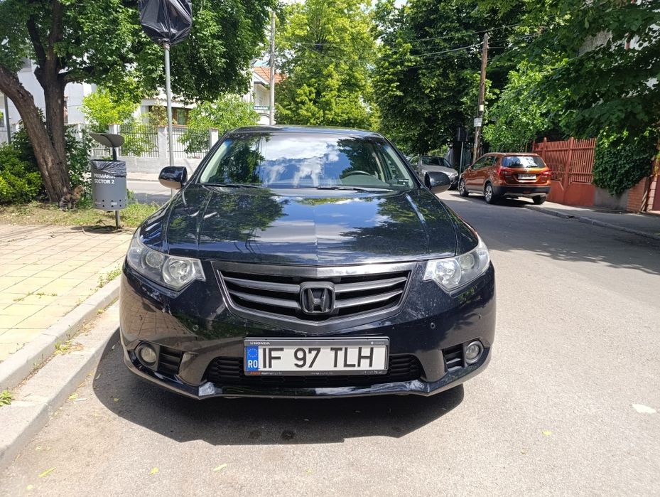 Honda Accord 2012 | 2.0 Benzină 156 CP | Automată |