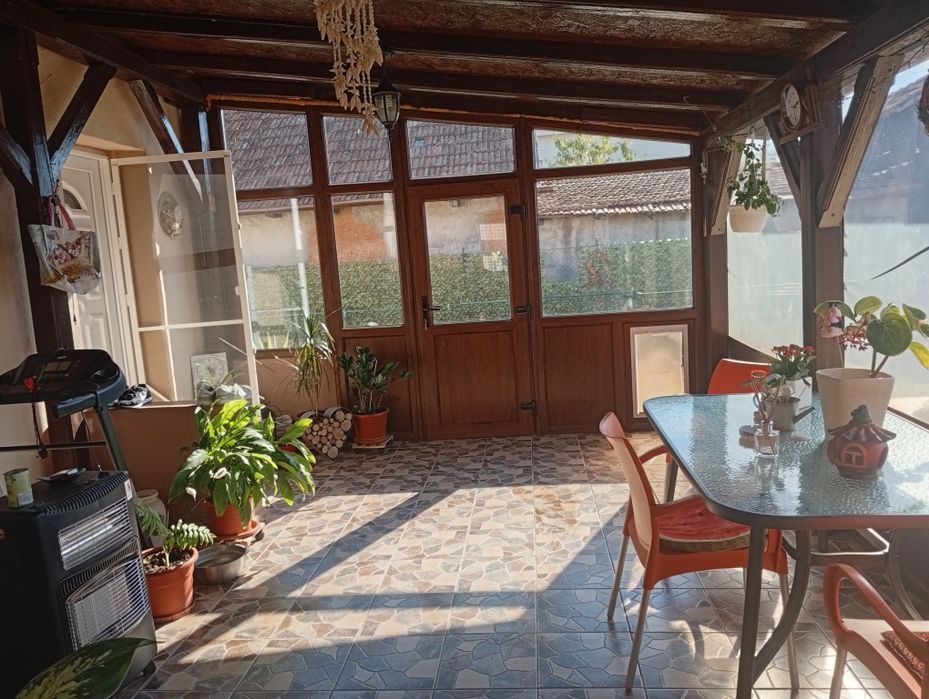 Vând casă in Sofronea