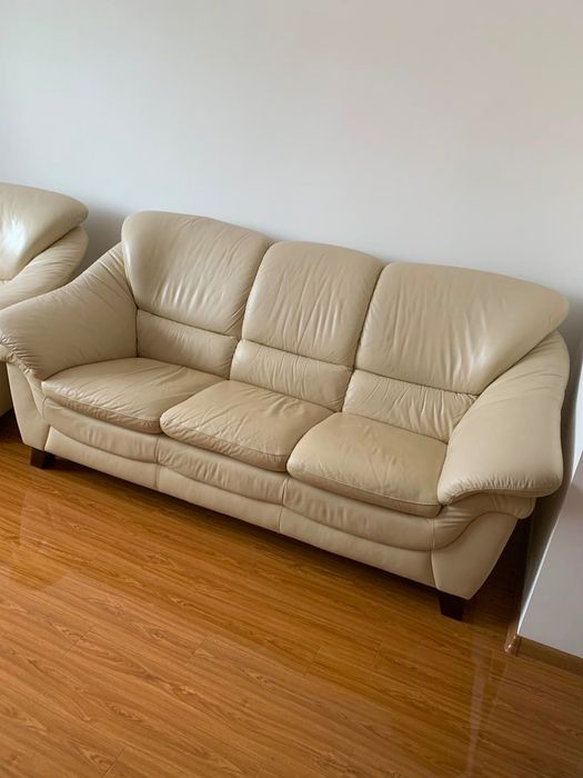 Set canapea și fotoliu