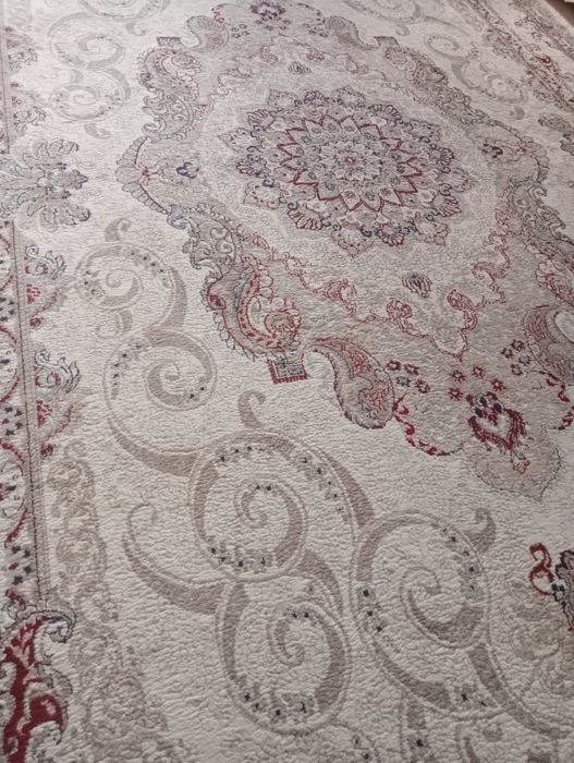 продается ковёр и дорожка