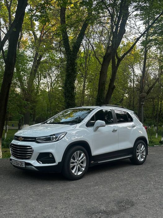 Продаю трекер 1