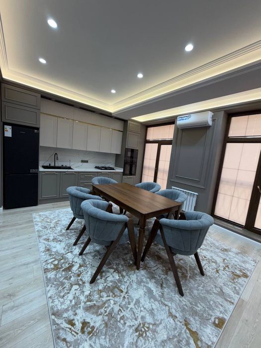 Oq Saroy Продается 4 комнатная квартира ремонт Паркентский, Макро