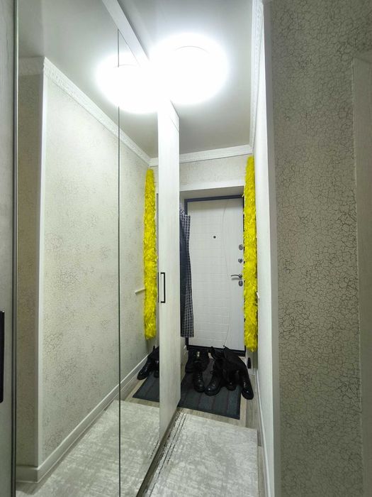 Продается двушка по горячей цене на Шанхае