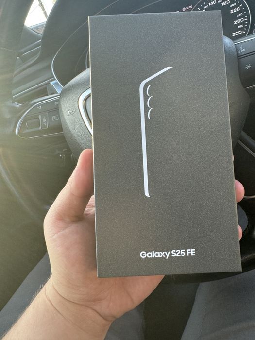 Samsung Galaxy S25 FE