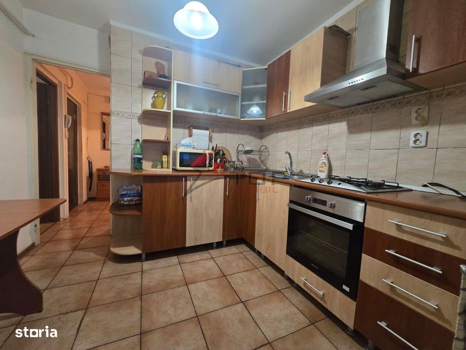 Apartament 3 camere Decomandat - Frumoasa