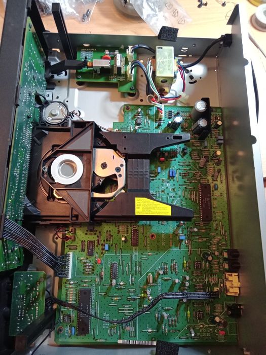 CD Phillips CD931 functional