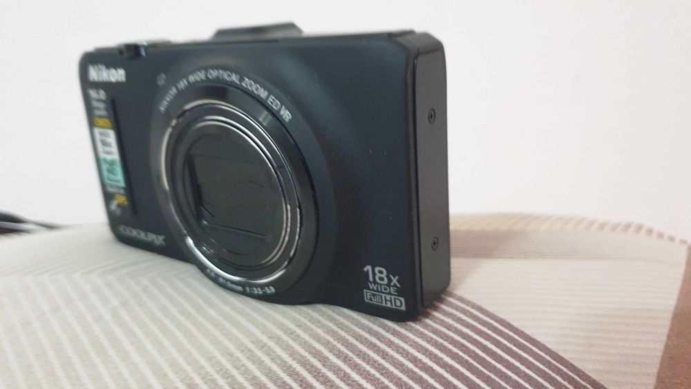 Nikon CoolPix S9300 - 16Mpx