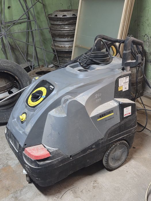 Продам аппарат Karcher