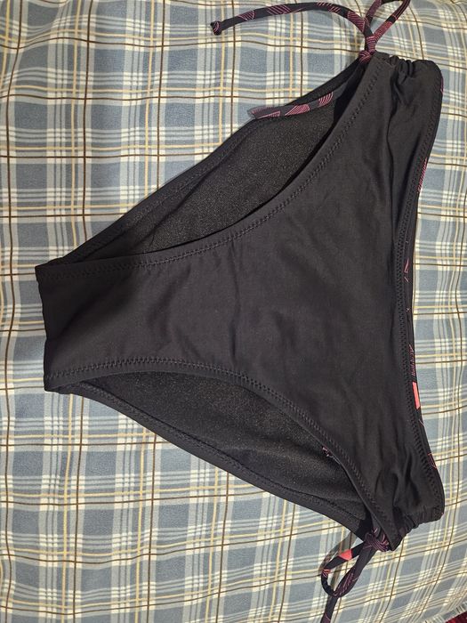 Продаю новый купальник