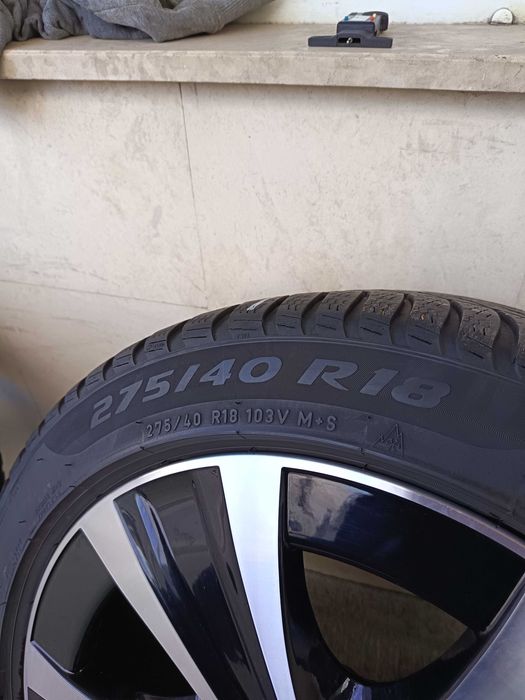 18 цола Mercedes спорт пакет джанти с гуми Pirelli комплект